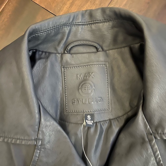 Max Studio Leather Jacket! NEW - Picture 8 of 8